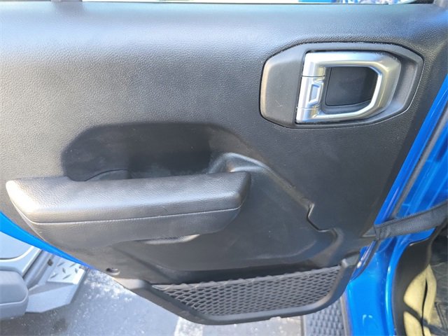 Used 2023 Jeep Wrangler Unlimited Rubicon image 10