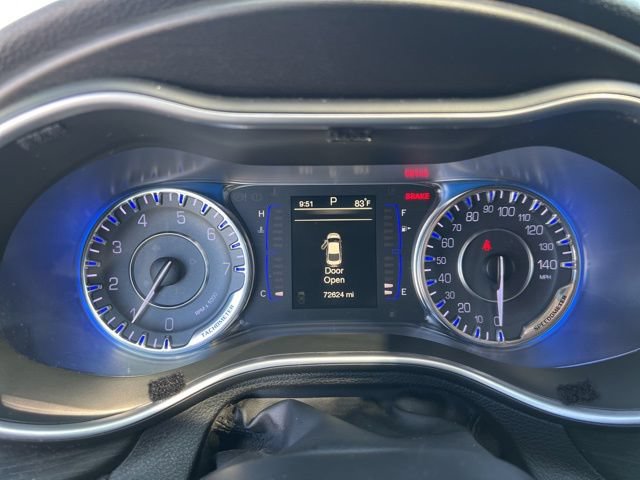 Used 2016 Chrysler 200 Limited w/ Convenience Group FWD image 12