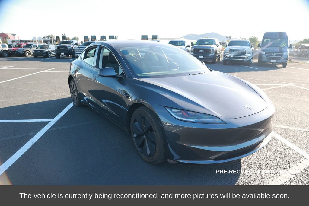 Used 2024 Tesla Model 3 Standard Range image 8