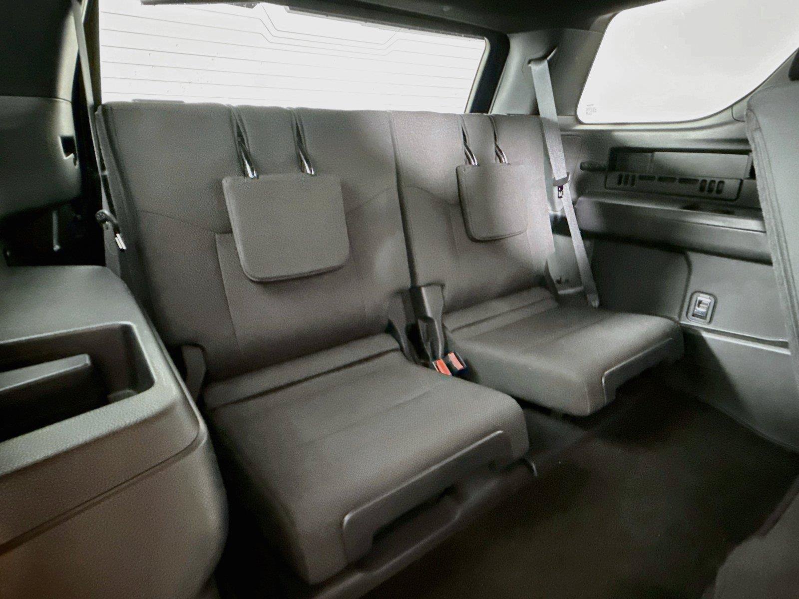 Certified 2025 Toyota 4Runner SR5 AWD/4WD image 34