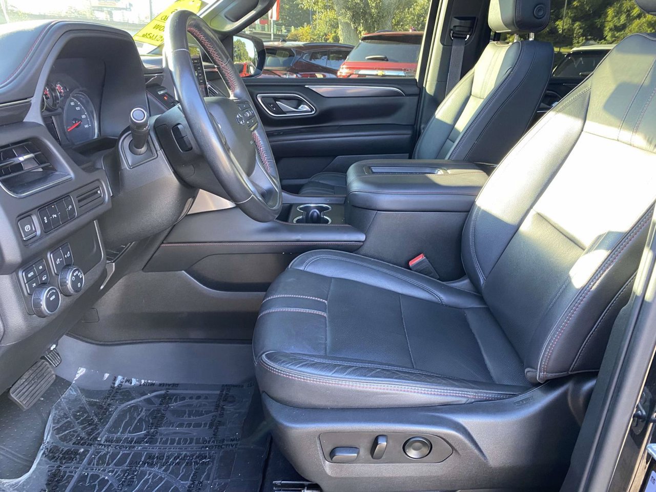Used 2021 Chevrolet Suburban RST AWD/4WD image 26
