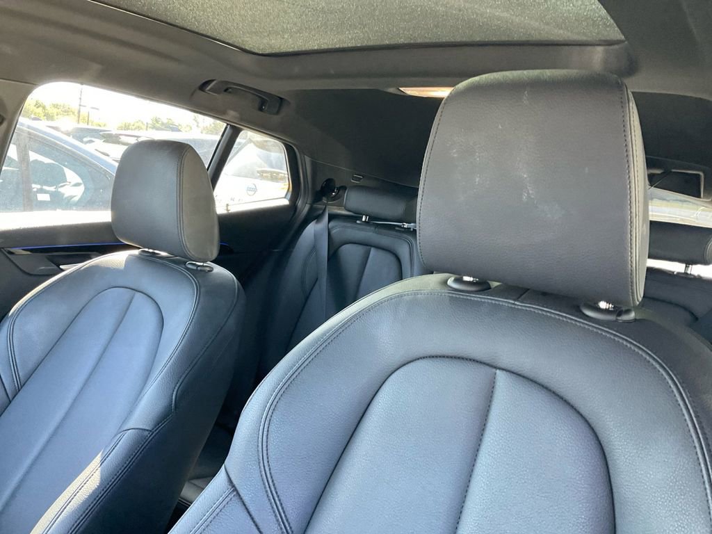 Used 2023 BMW X2 sDrive28i image 15