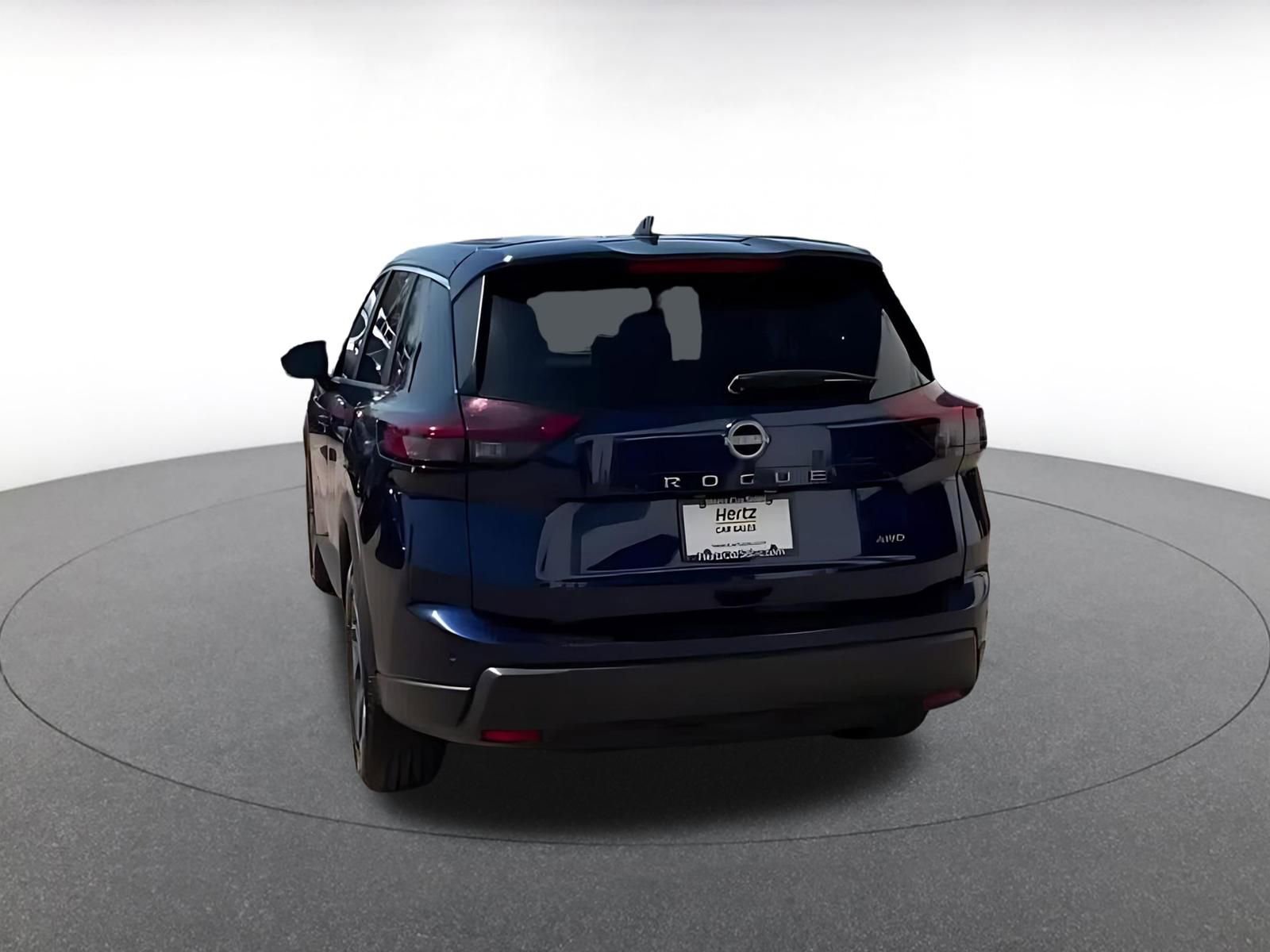Used 2025 Nissan Rogue SV AWD/4WD image 11