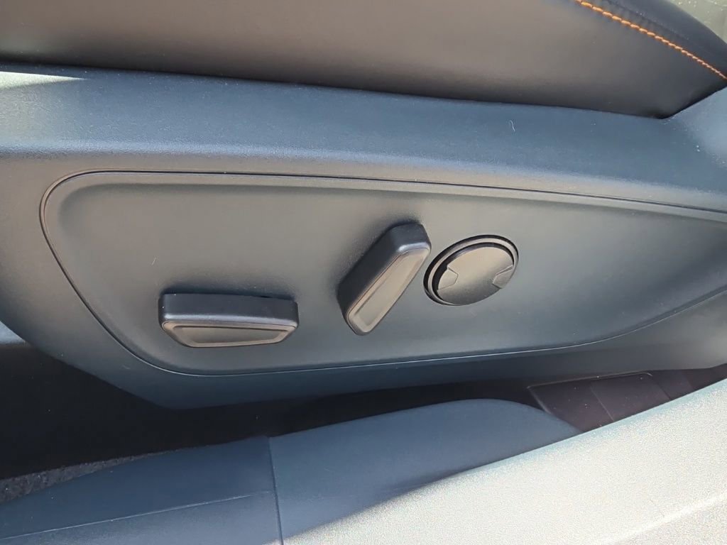 Certified 2025 Ford Maverick Tremor AWD/4WD image 16