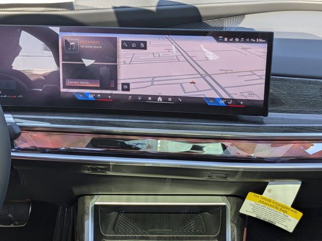 New 2026 BMW 760i xDrive w/ Luxury Rear Seating Package image 17