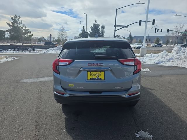 Used 2024 GMC Terrain AT4 image 4