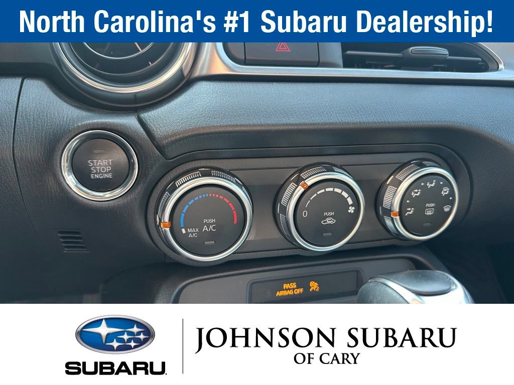 Used 2017 FIAT 124 Spider Classica RWD image 11