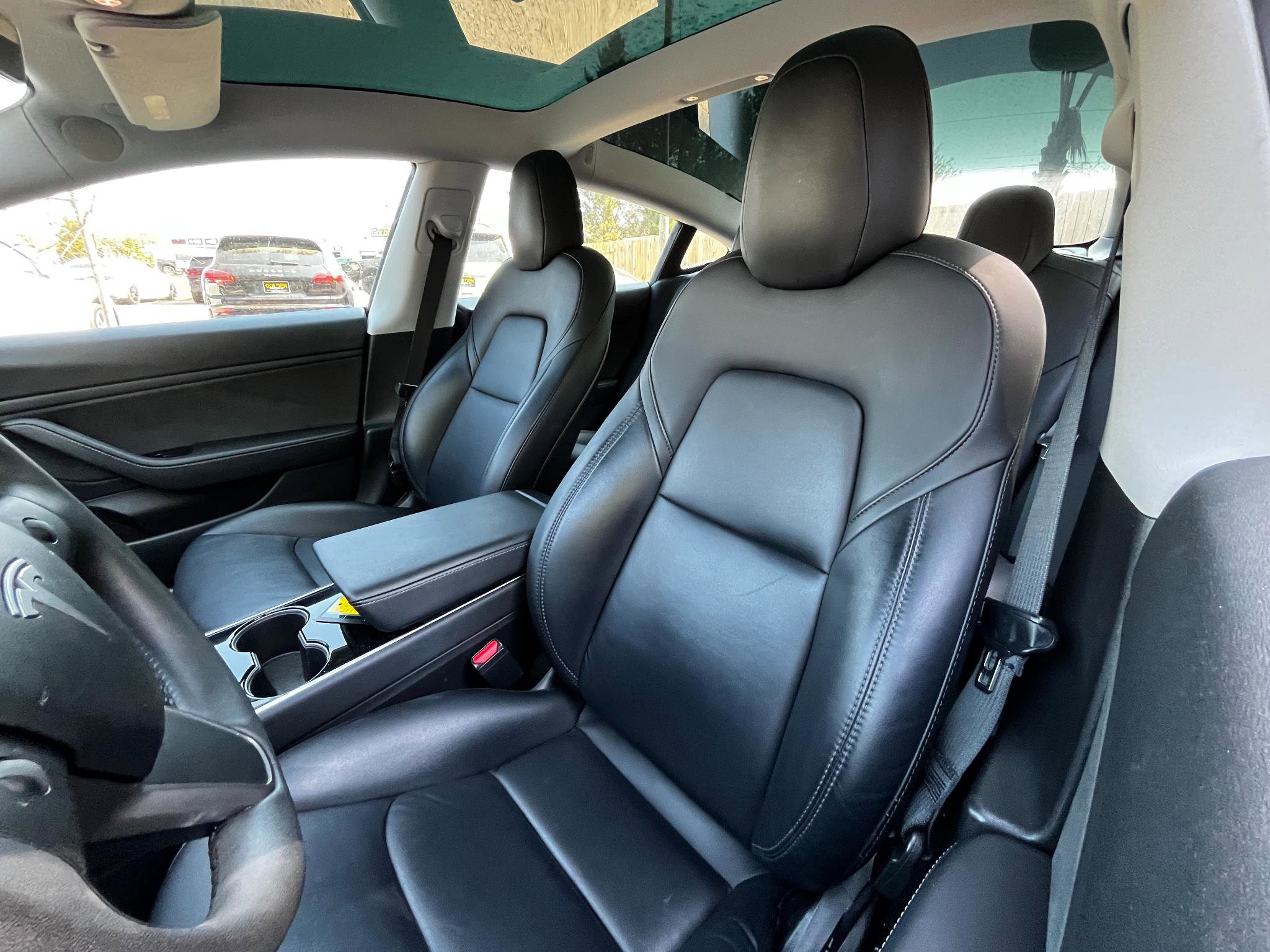 Used 2020 Tesla Model 3 Long Range image 22