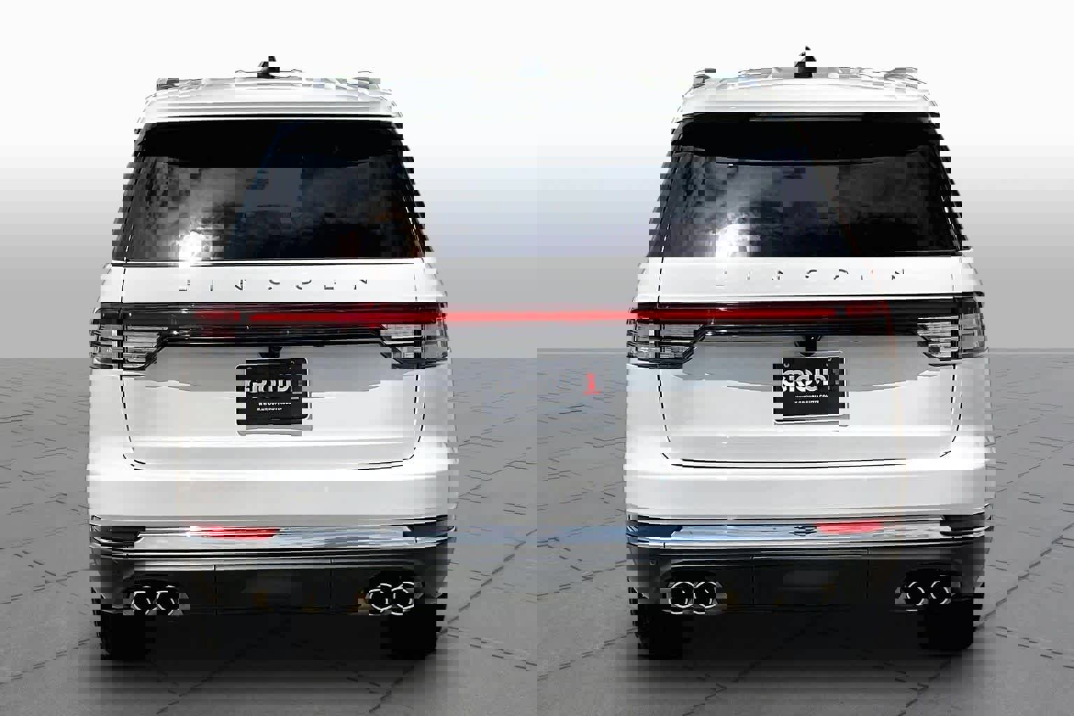 Used 2026 Lincoln Aviator 2WD image 5