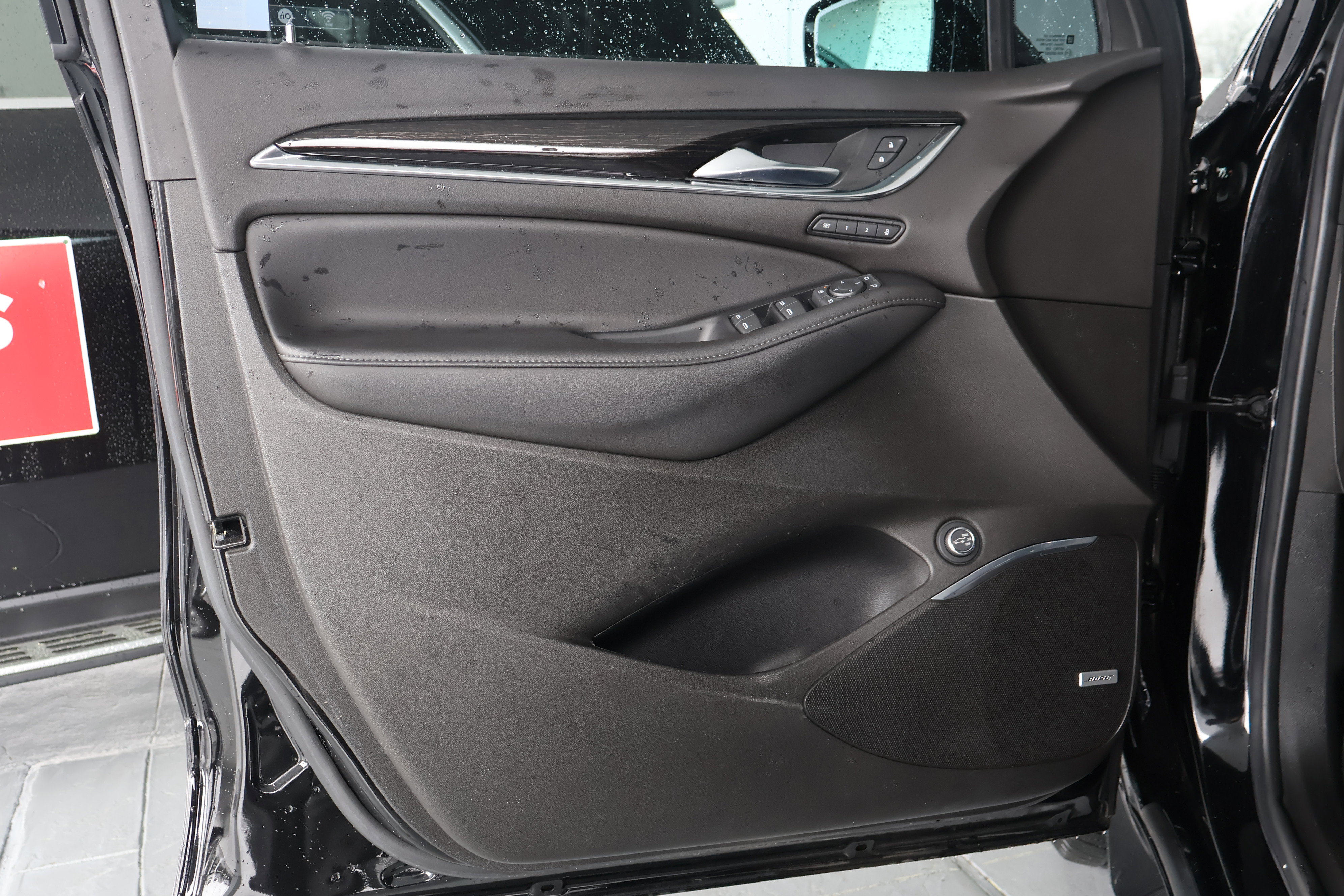 Used 2021 Buick Enclave Avenir w/ Avenir Technology Package image 13