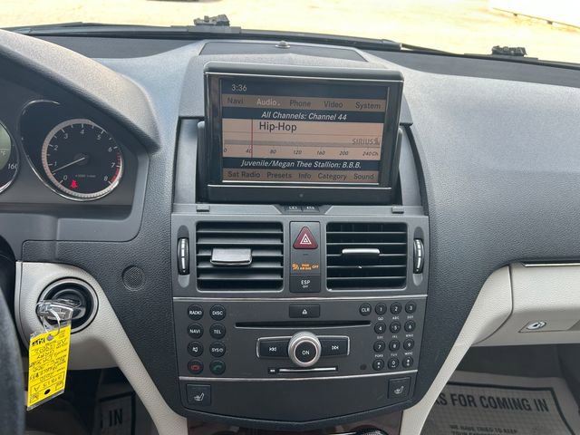 Used 2010 Mercedes-Benz C 300 4MATIC Sedan image 17