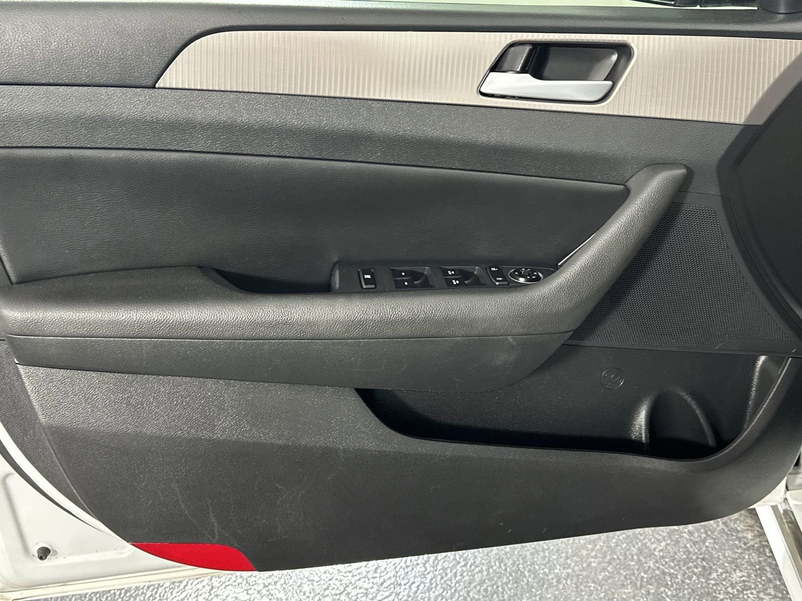 Used 2018 Hyundai Sonata Sport FWD image 29