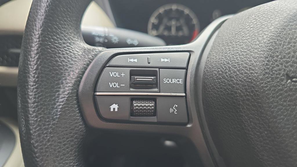 Used 2024 Honda HR-V LX image 24