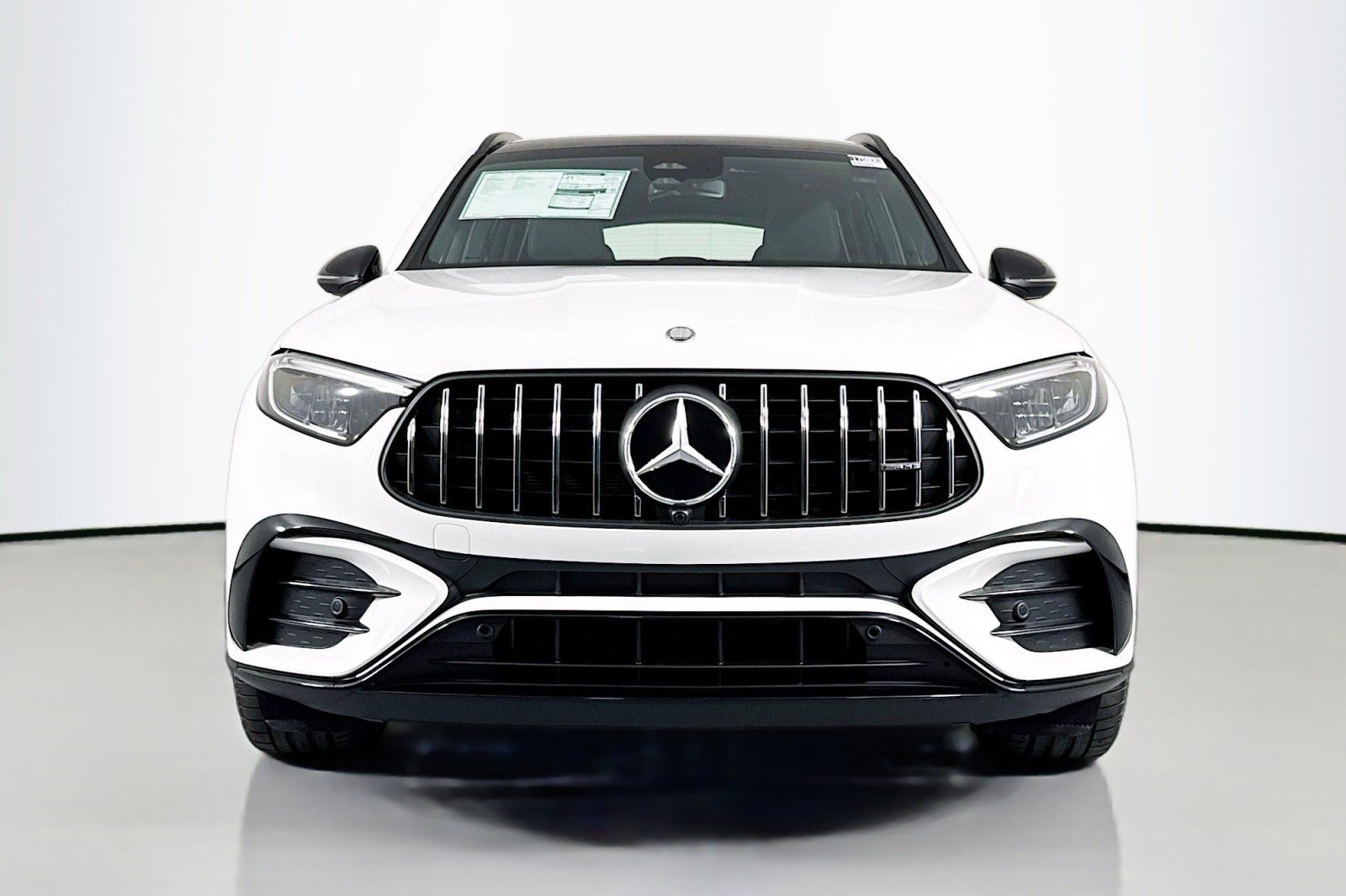 New 2025 Mercedes-Benz GLC 43 AMG 4MATIC image 2