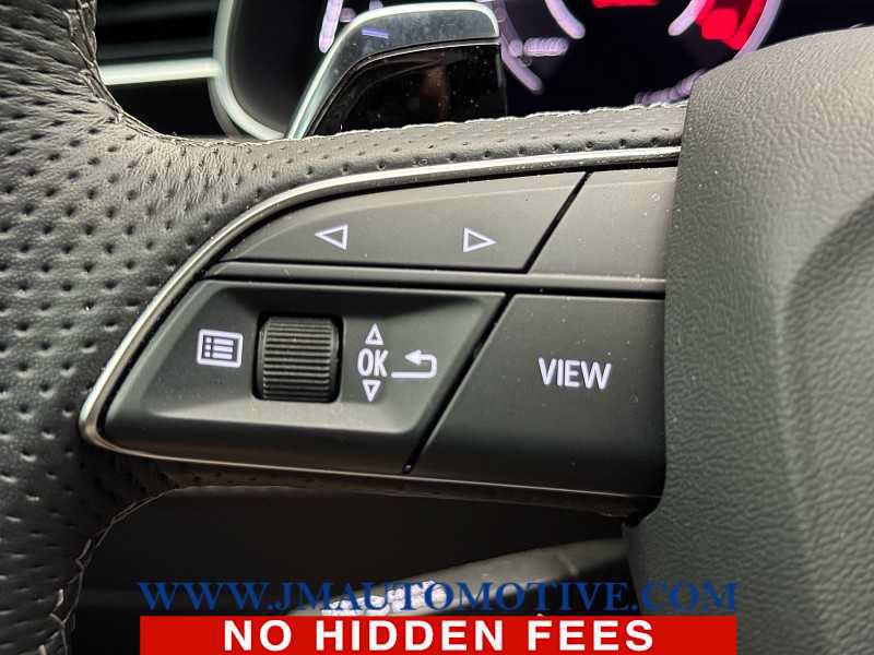 Used 2022 Audi RS Q8 AWD/4WD image 41
