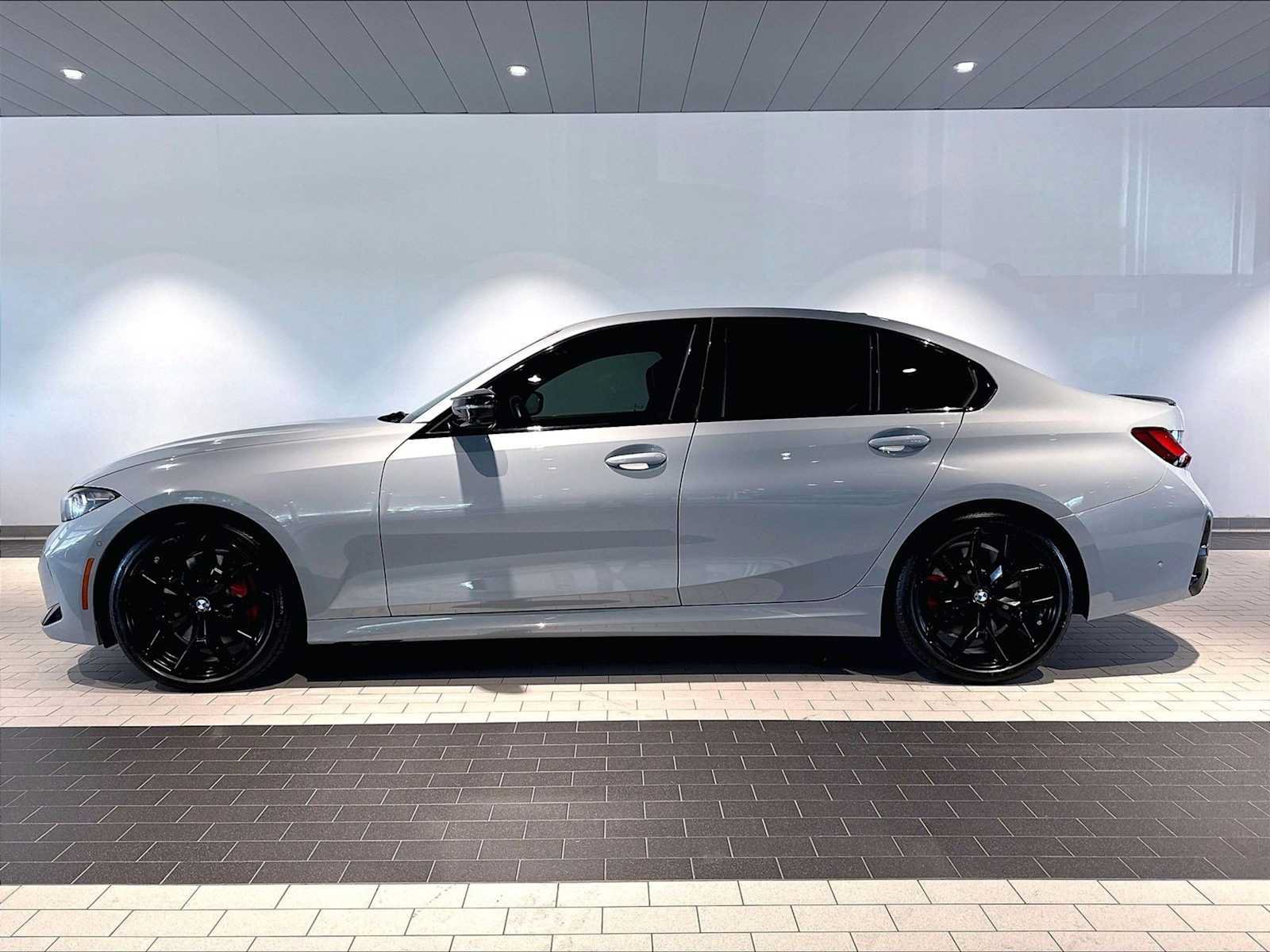 Used 2025 BMW M340i xDrive w/ Premium Package AWD/4WD image 2