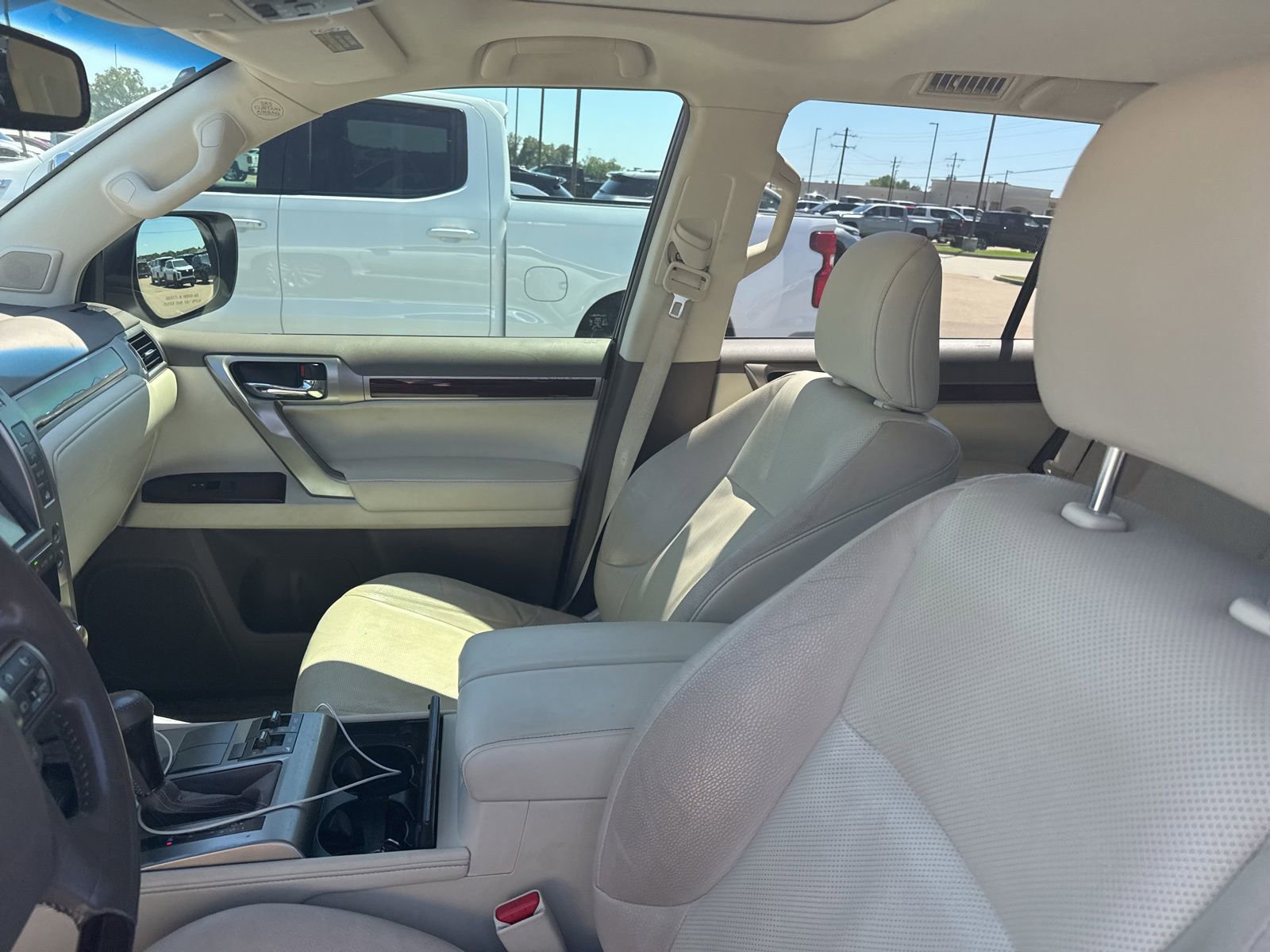 Used 2019 Lexus GX 460 Premium w/ Premium Package AWD/4WD image 13