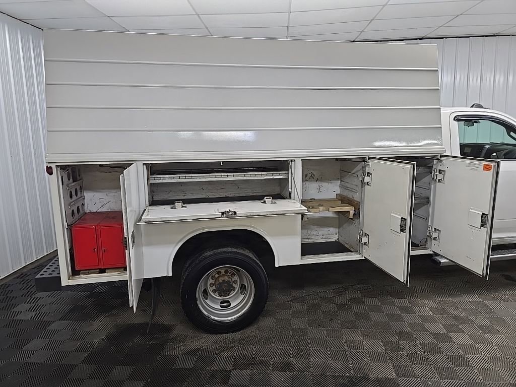 Used 2019 RAM 5500 Tradesman image 16
