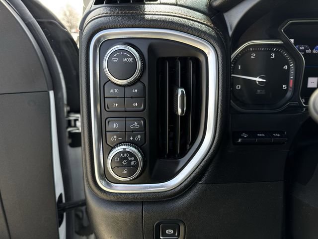 Used 2021 GMC Sierra 2500 AT4 w/ AT4 Premium Plus Package image 18