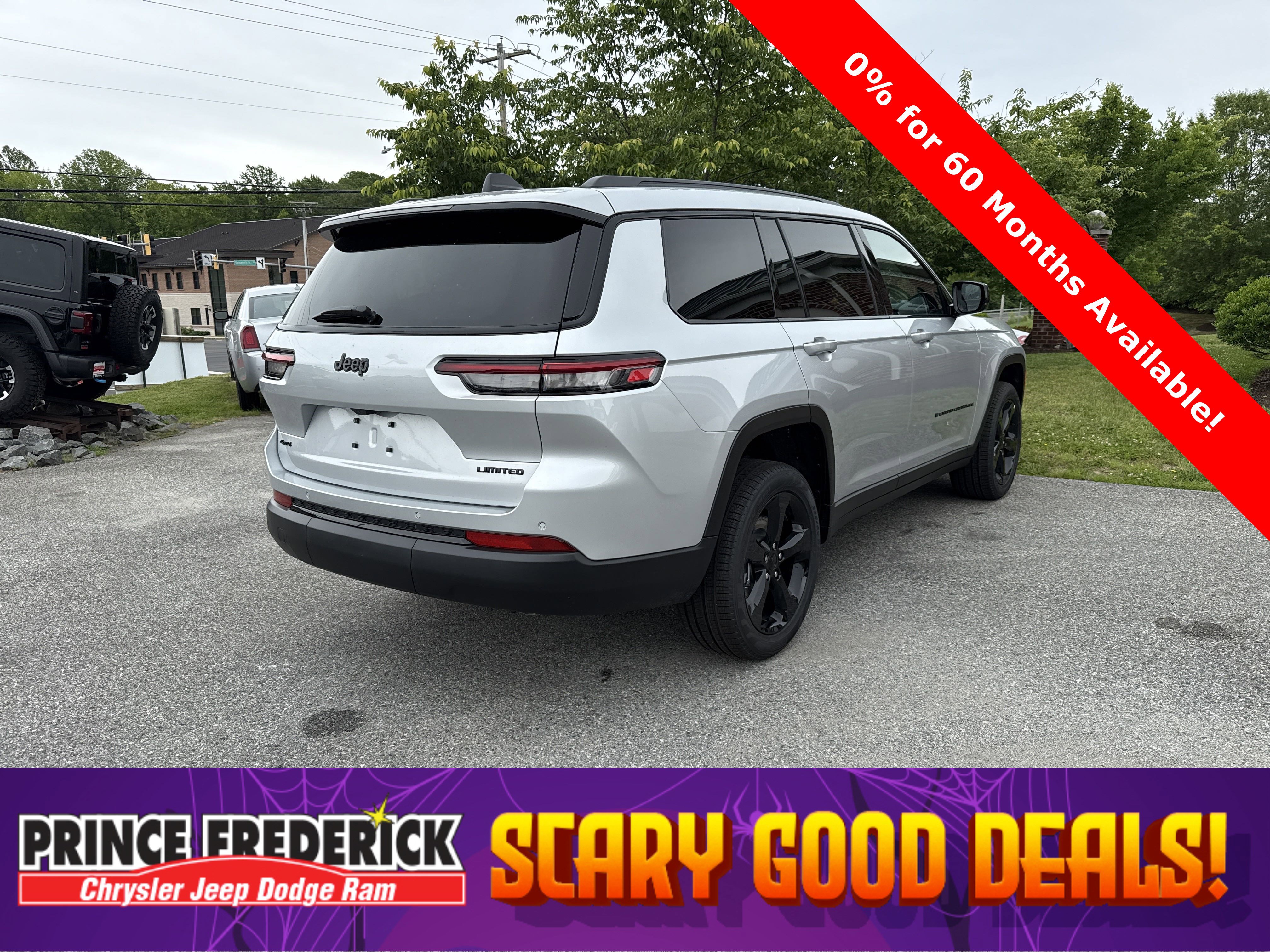 New 2025 Jeep Grand Cherokee L Limited w/ Black Appearance Package image 3