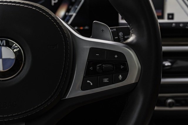 Used 2024 BMW X5 xDrive40i w/ Executive Package image 12