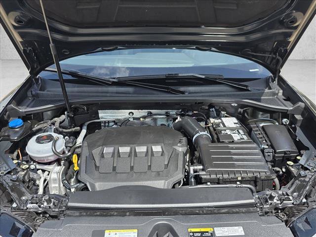 Certified 2025 Audi Q3 2.0T Premium w/ Convenience Package AWD/4WD image 26