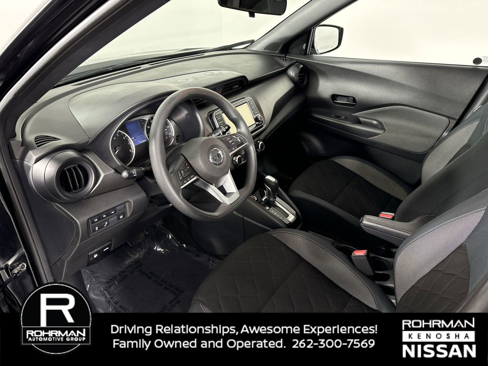 Used 2020 Nissan Kicks S image 5