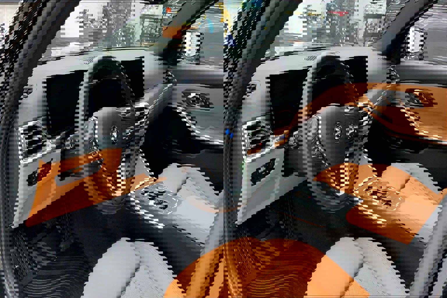 Used 2024 BMW 330i xDrive Sedan w/ Convenience Package image 21