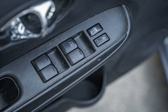Used 2019 Nissan Versa SV FWD image 37