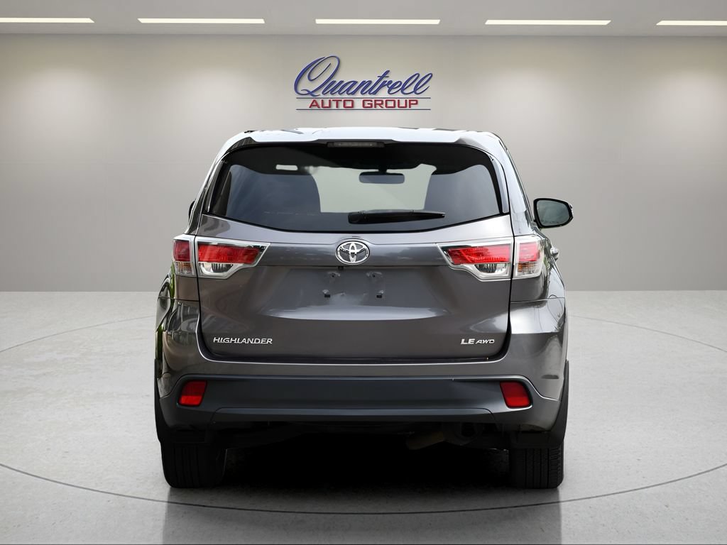 Used 2014 Toyota Highlander LE AWD/4WD image 5