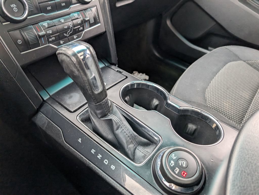 Used 2016 Ford Explorer XLT w/ Equipment Group 201A image 20