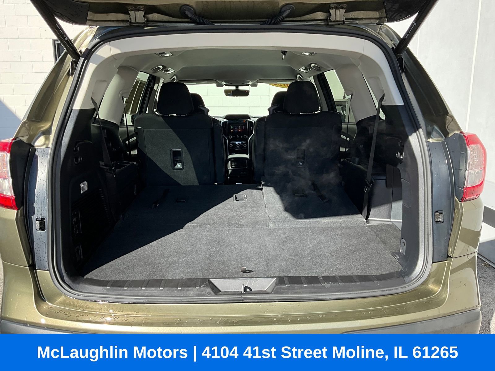 Certified 2022 Subaru Ascent Premium w/ Convenience Package image 11