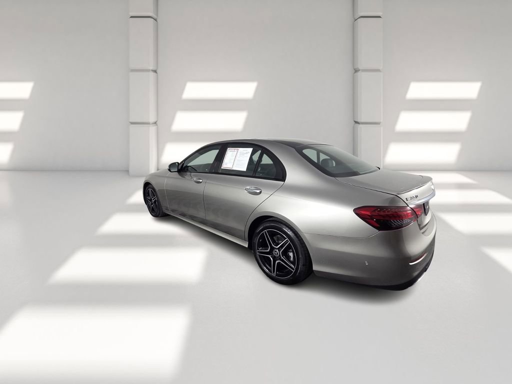 Used 2023 Mercedes-Benz E 350 4MATIC Sedan image 7