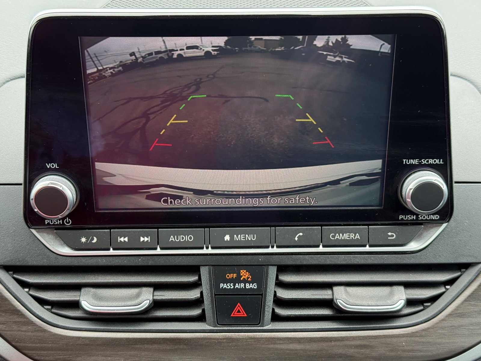 Used 2025 Nissan Altima 2.5 SV FWD image 34