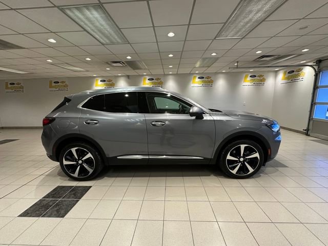 Used 2021 Buick Envision Essence image 3