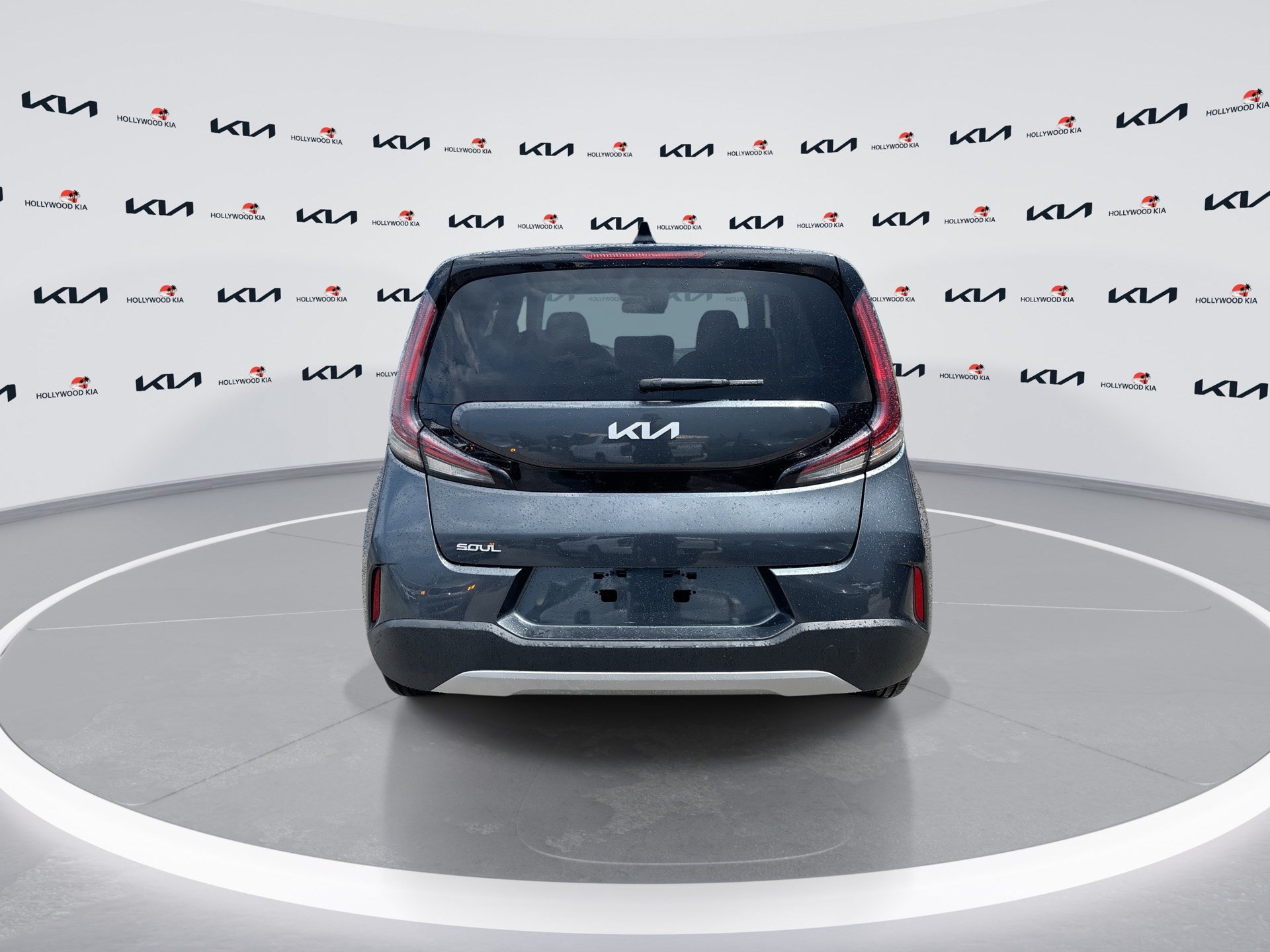 Used 2025 Kia Soul LX FWD image 7