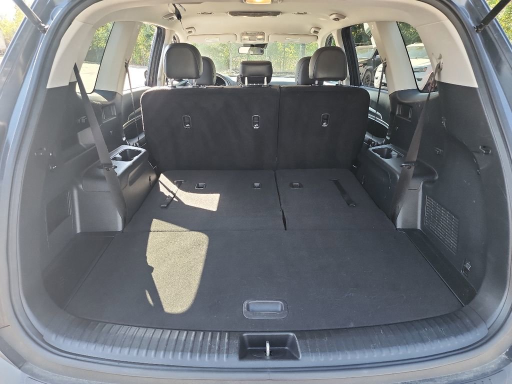 Used 2021 Kia Telluride LX image 32