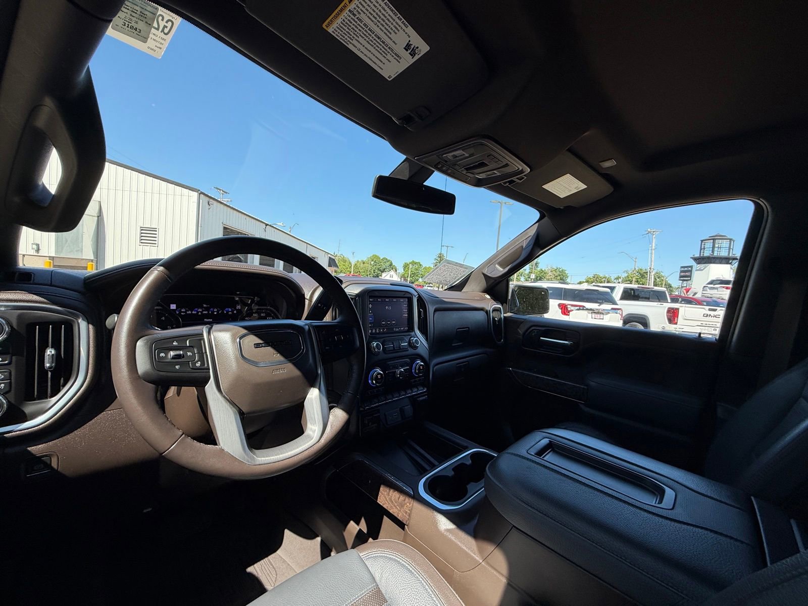 Used 2021 GMC Sierra 1500 Denali AWD/4WD image 17