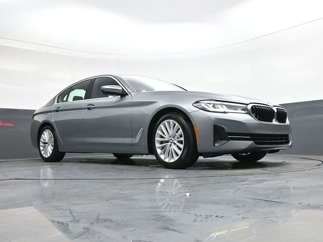 Used 2023 BMW 530i xDrive image 28