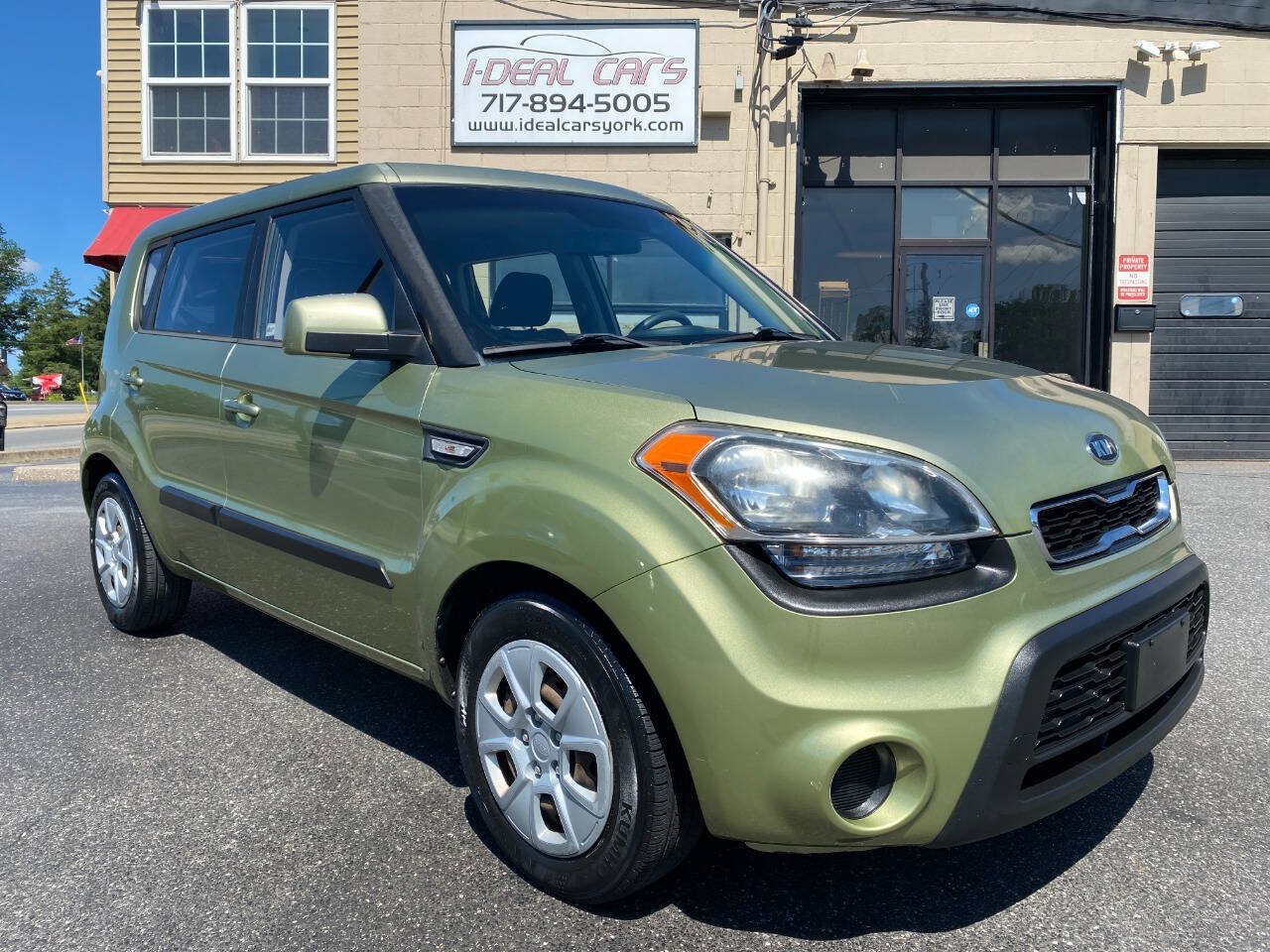 Used 2012 Kia Soul FWD image 30