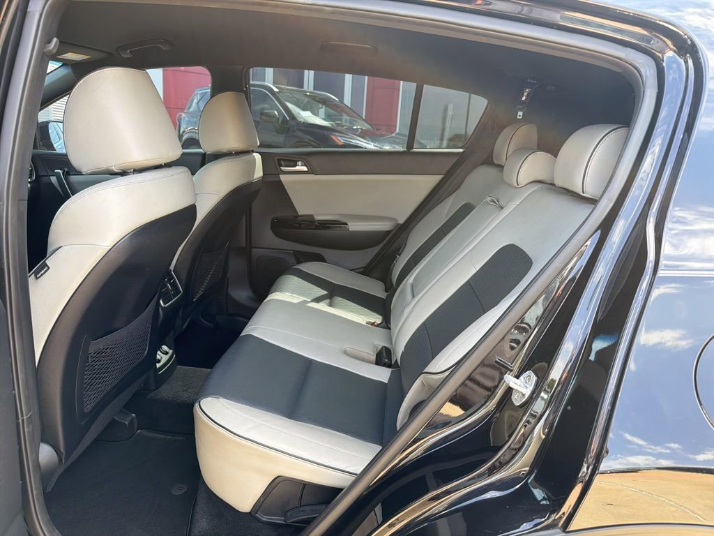 Used 2018 Kia Sportage EX w/ EX Sport Appearance Package FWD image 16