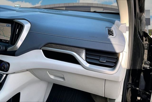 Certified 2024 GMC Terrain Denali w/ Black Diamond Edition image 16