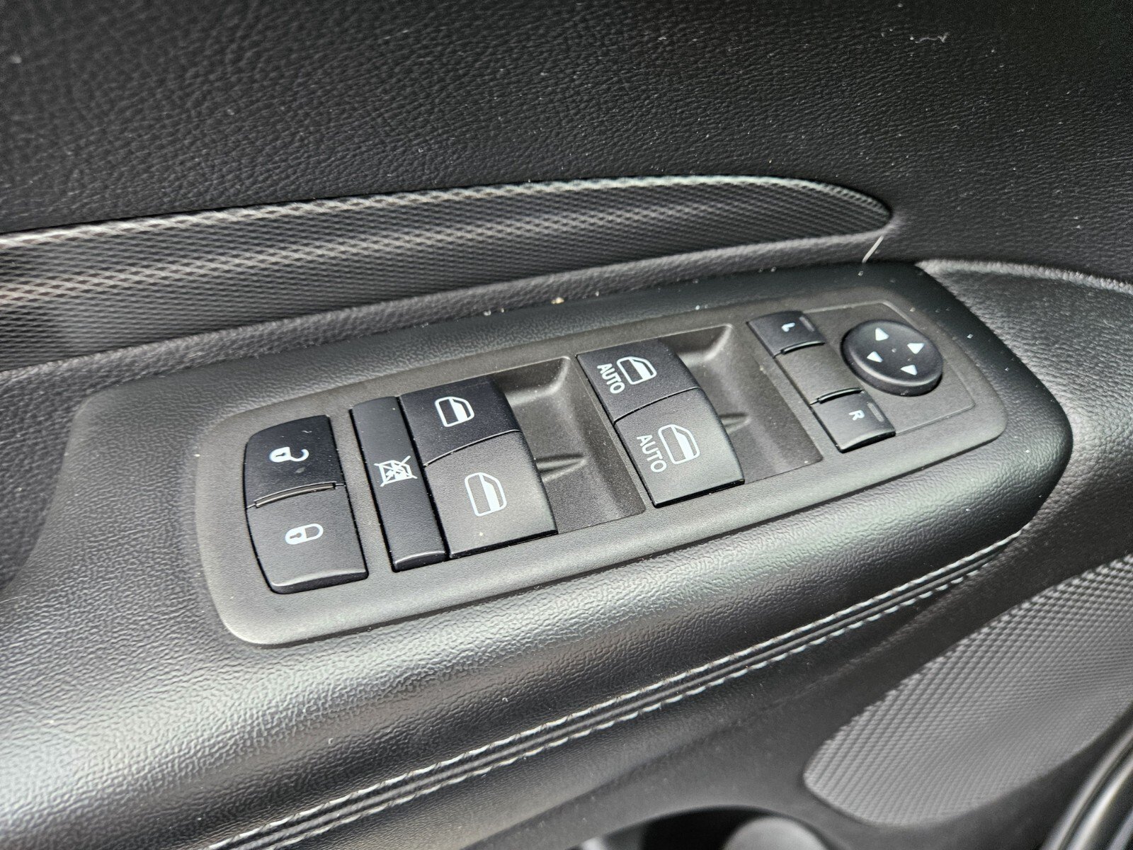 Used 2022 Dodge Durango GT AWD/4WD image 31
