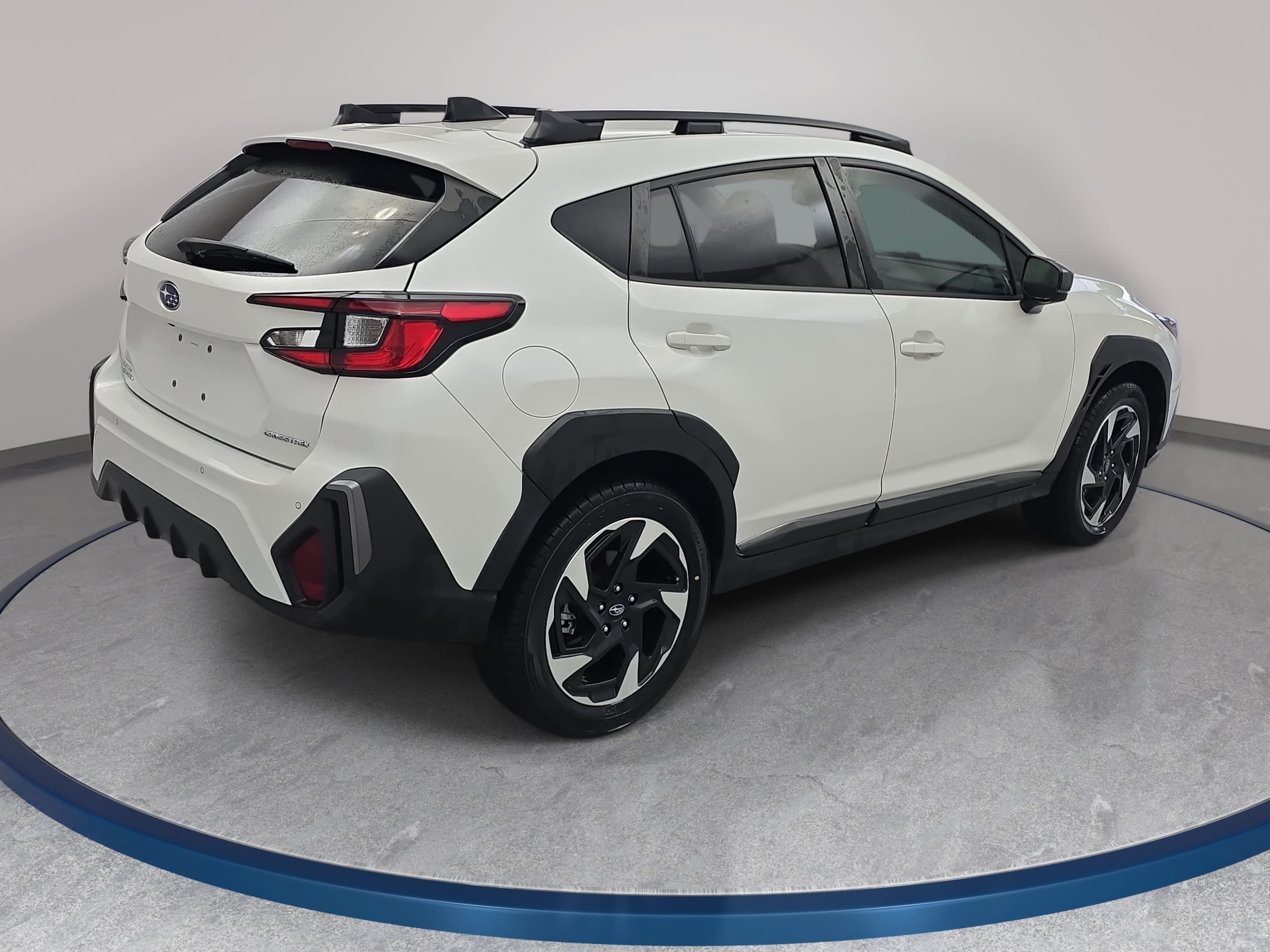 Used 2024 Subaru Crosstrek 2.5i Limited w/ Crosstrek Mirror Package AWD/4WD image 5