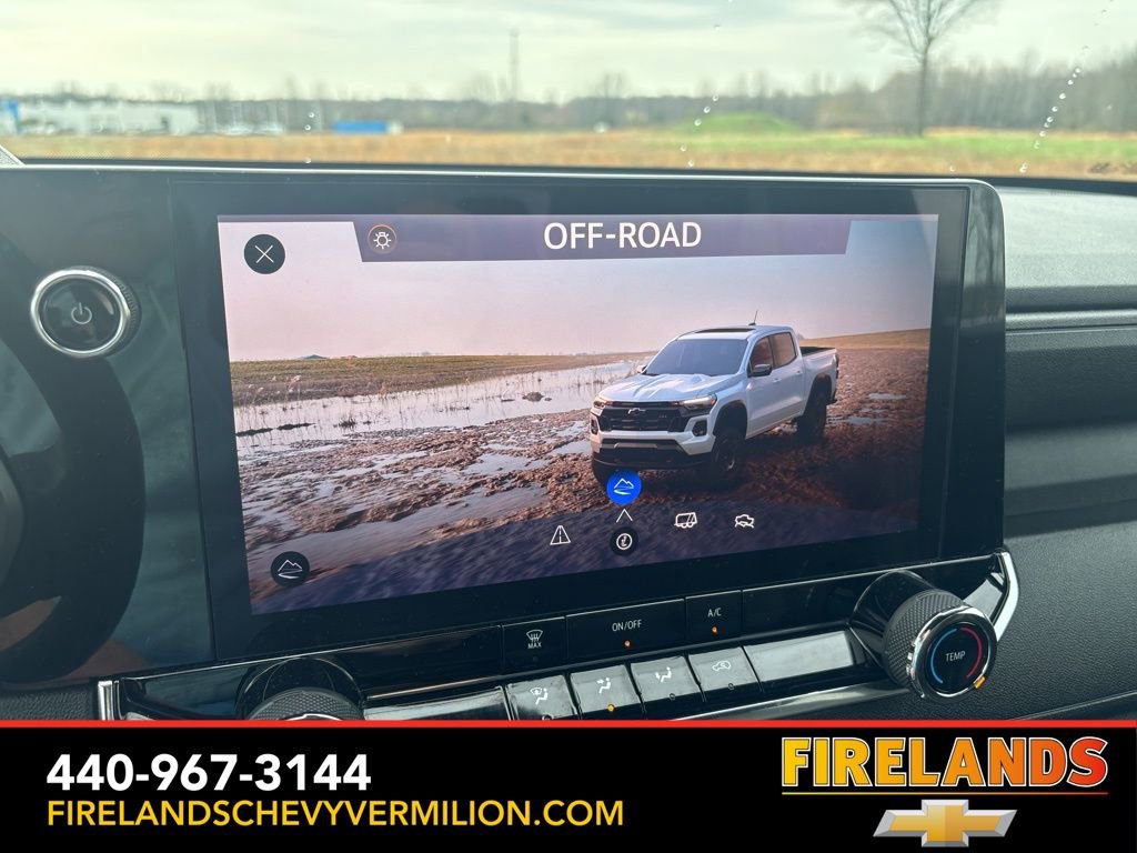 Used 2023 Chevrolet Colorado Trail Boss image 23