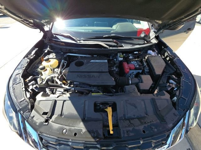 Used 2023 Nissan Rogue S image 27