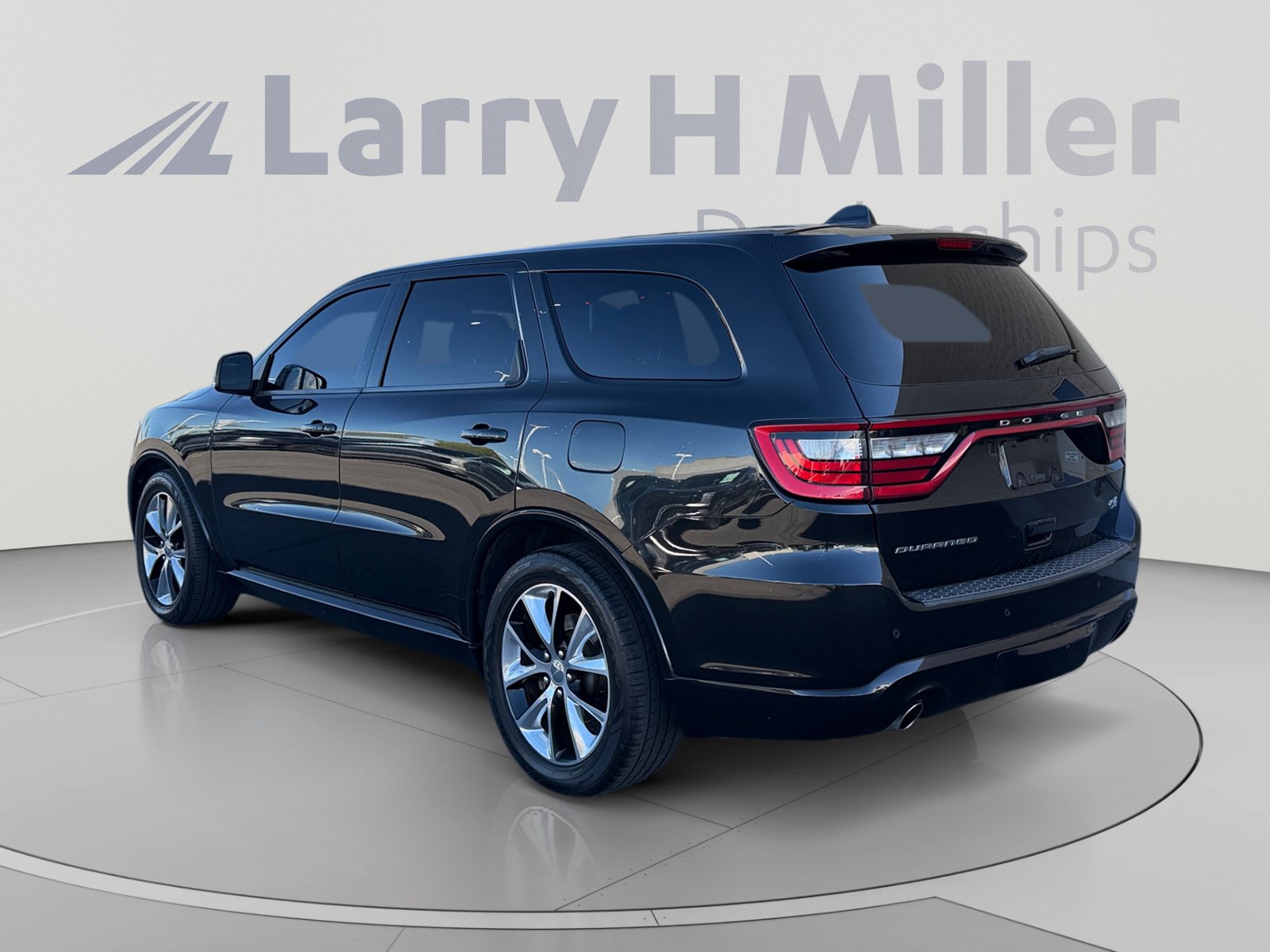 Used 2014 Dodge Durango R/T w/ Technology Group RWD image 3
