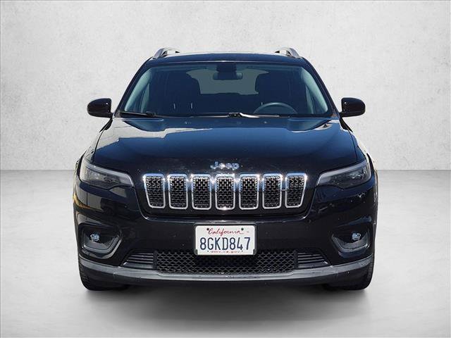 Used 2019 Jeep Cherokee Latitude w/ Popular Appearance Group FWD video 2