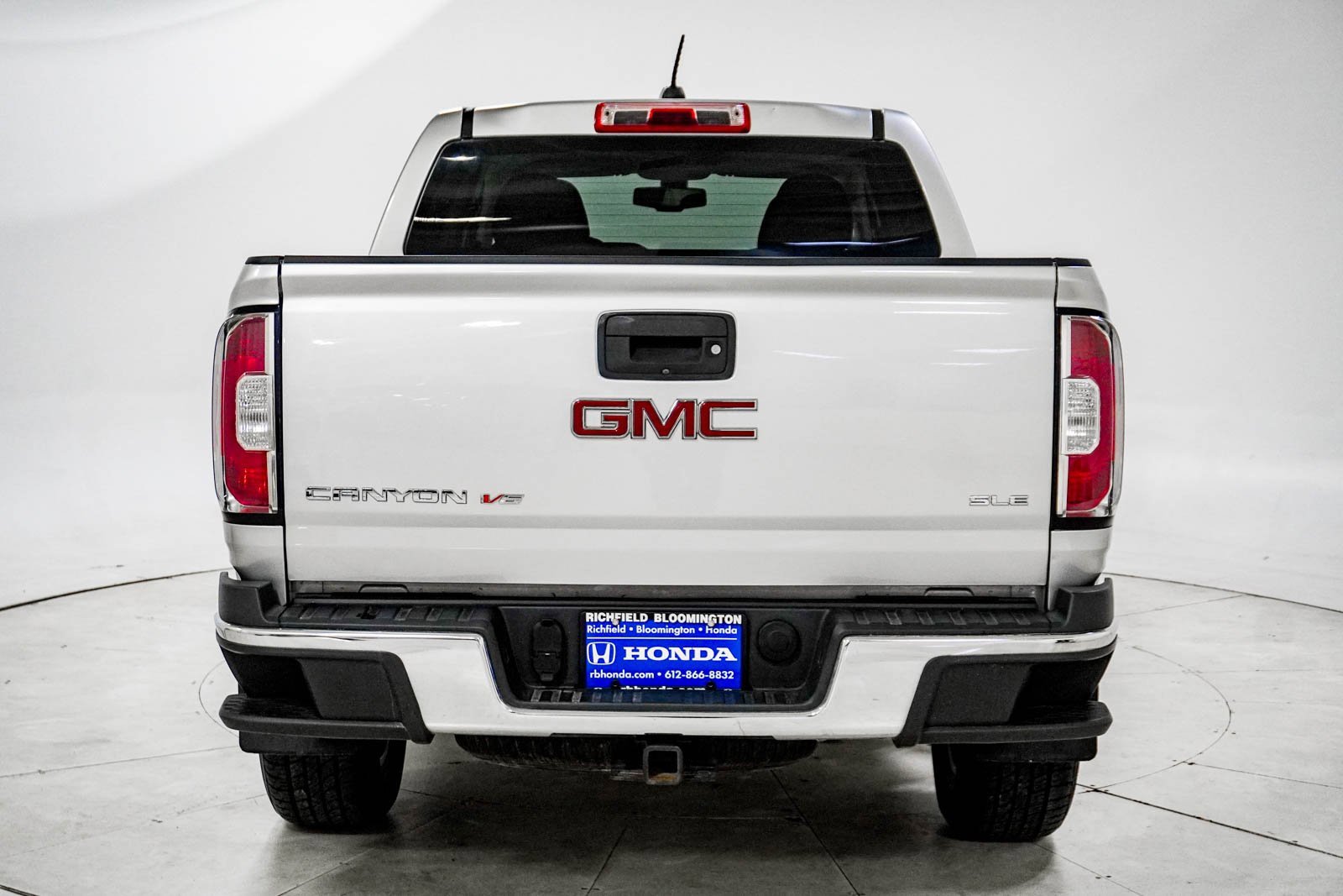 Used 2019 GMC Canyon SLE image 6