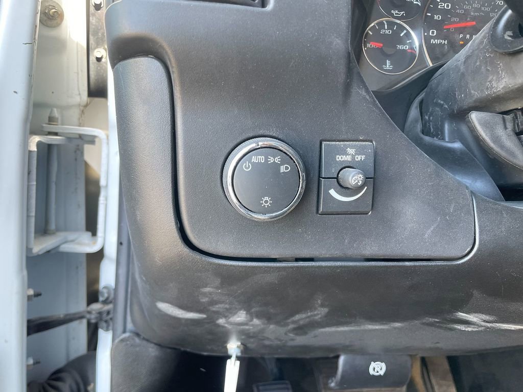 Used 2023 Chevrolet Express 3500 w/ Power Convenience Package RWD image 14